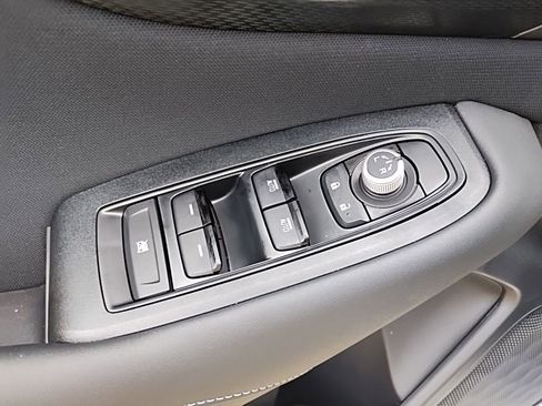 Used 2025 Subaru Legacy Premium AWD/4WD image 16