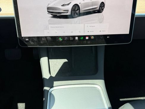 Used 2023 Tesla Model 3 Standard Range RWD image 7