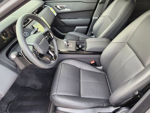 New 2026 Land Rover Range Rover Velar Dynamic SE image 13