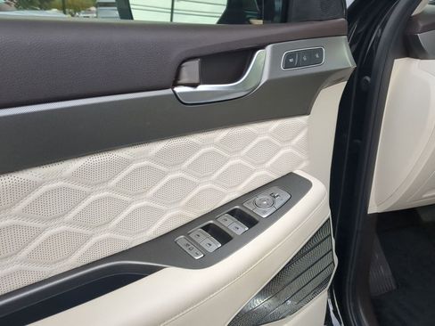 Used 2020 Hyundai Palisade Limited image 11
