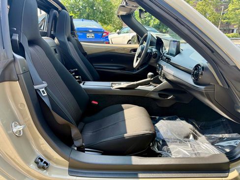 Used 2023 MAZDA MX-5 Miata Club image 20