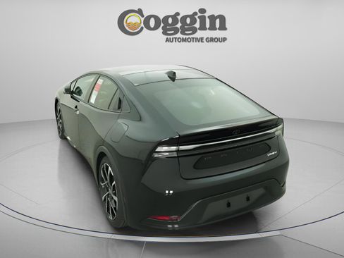 New 2026 Toyota Prius Plug-In Hybrid image 11