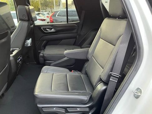 Used 2023 Chevrolet Tahoe Z71 w/ Off-Road Capability Package image 19