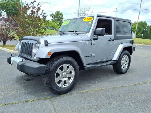 Used 2015 Jeep Wrangler Sahara AWD/4WD image 20