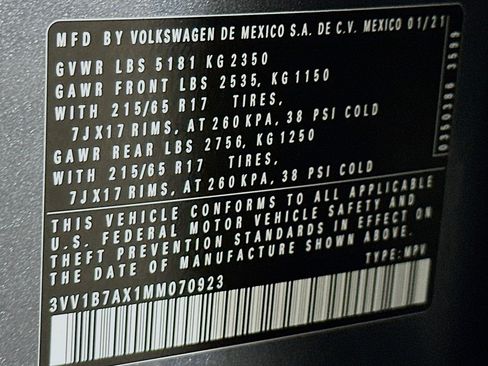 Used 2021 Volkswagen Tiguan S image 24