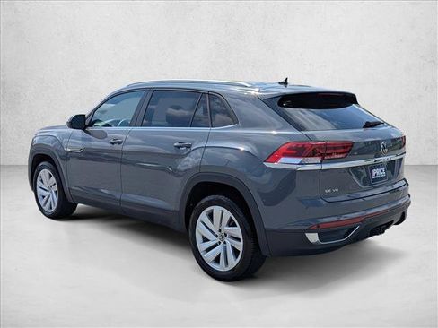 Used 2023 Volkswagen Atlas Cross Sport SE FWD image 7