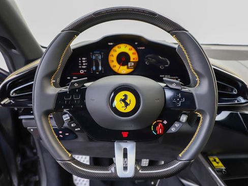 Certified 2025 Ferrari Purosangue image 4