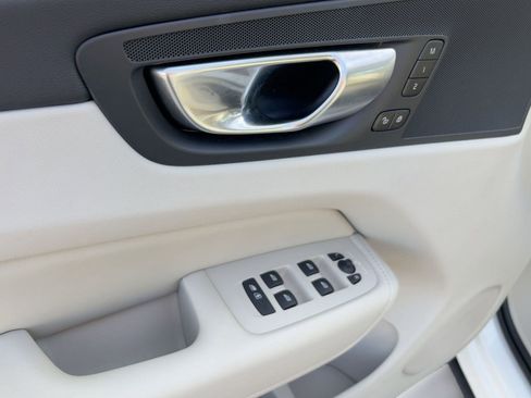 Certified 2024 Volvo XC60 B5 Plus w/ Protection Package Premier image 13