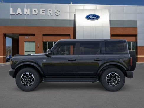 New 2025 Ford Bronco Outer Banks image 3