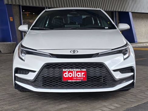 Used 2024 Toyota Corolla XSE FWD image 2