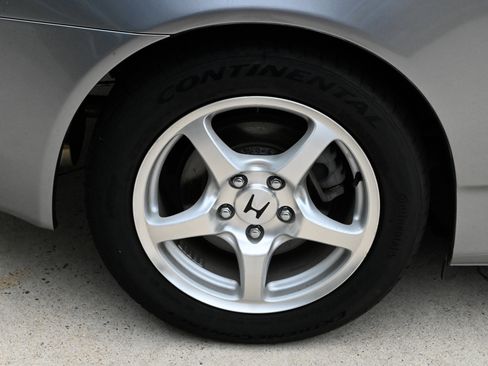 Used 2000 Honda S2000 image 11