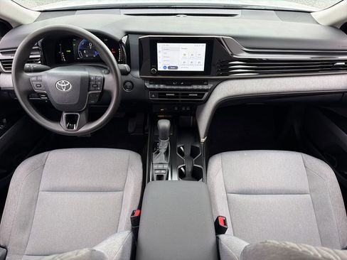 Used 2026 Toyota Camry LE image 21