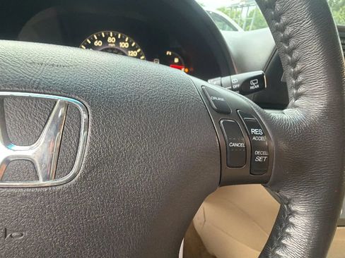 Used 2010 Honda Odyssey EX-L image 16
