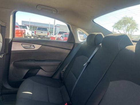 Used 2024 Kia Forte LXS image 8