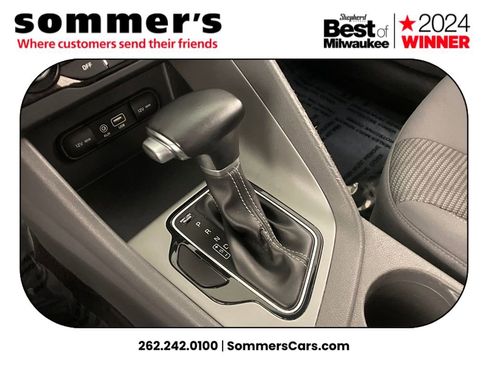 Used 2017 Kia Niro LX image 20