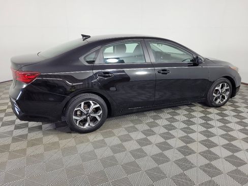 Used 2021 Kia Forte LXS FWD image 10