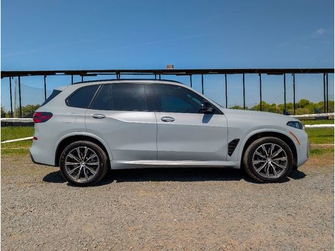 Used 2024 BMW X5 M60i w/ Executive Package AWD/4WD image 4