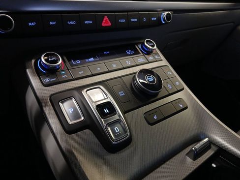 Used 2025 Hyundai Palisade SEL FWD image 22