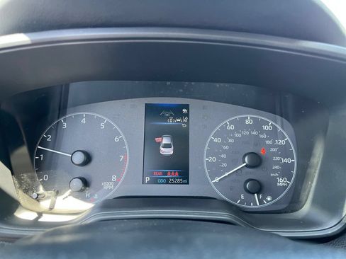 Used 2025 Toyota Corolla LE FWD image 40