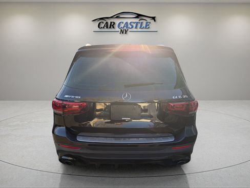 Used 2021 Mercedes-Benz GLB 35 AMG 4MATIC image 9