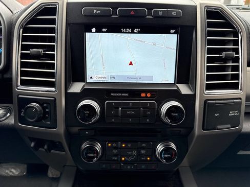 Used 2017 Ford F250 Platinum w/ Platinum Ultimate Package image 16