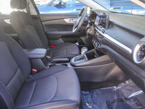 Used 2024 Kia Forte LXS FWD image 13