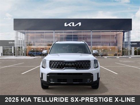 Used 2025 Kia Telluride SX Prestige X-Line image 2