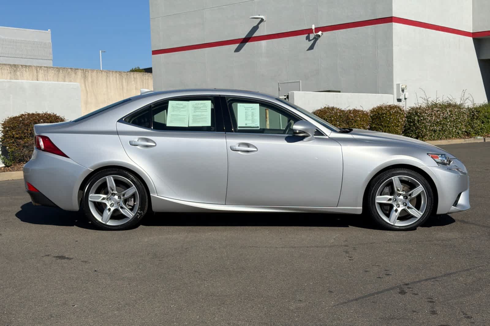 Used 2015 Lexus IS 350 RWD image 6