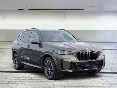 New 2026 BMW X5 xDrive40i w/ M Sport Package image 7