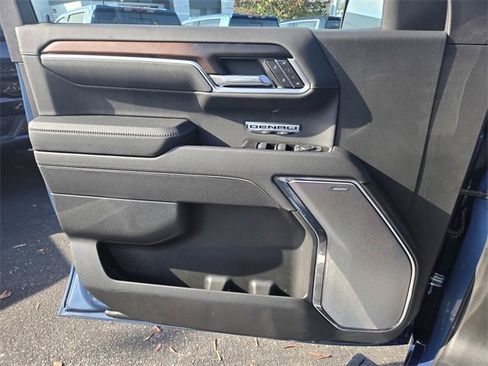 Used 2026 GMC Sierra 1500 Denali w/ Denali Reserve Package image 24