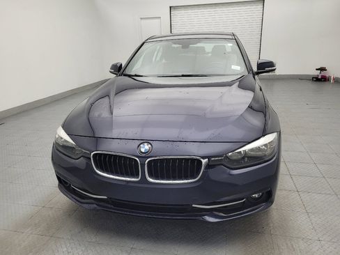 Used 2017 BMW 330i Sedan w/ Driver Assistance Package RWD image 15