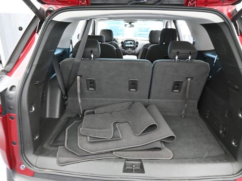 Used 2018 Chevrolet Traverse LT image 39