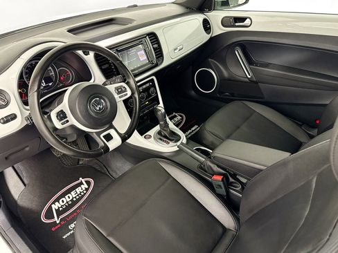 Used 2017 Volkswagen Beetle 1.8T SEL image 5