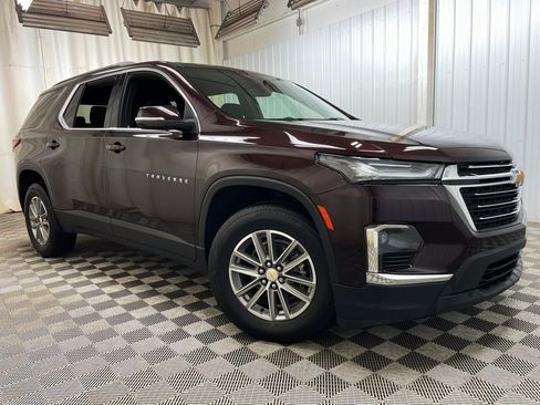 Certified 2022 Chevrolet Traverse LT image 48