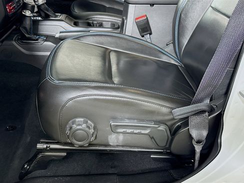 Used 2021 Jeep Wrangler Unlimited Rubicon 4xe w/ Steel Bumper Group image 22