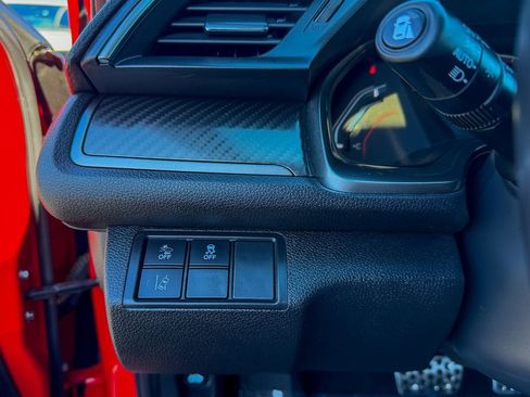 Used 2019 Honda Civic Sport Touring image 22