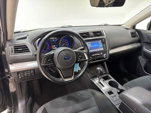 Used 2018 Subaru Outback 2.5i Premium image 18