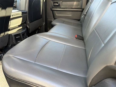 Used 2020 RAM 5500 Tradesman w/ Chrome Appearance Group image 12