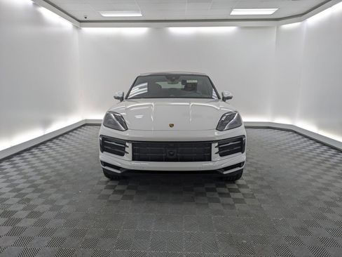 New 2026 Porsche Cayenne S image 6