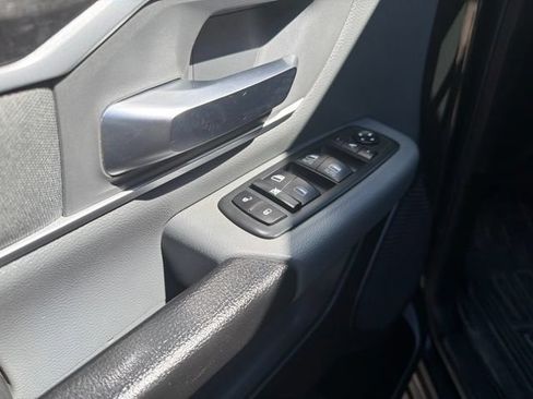 Used 2021 RAM 1500 Big Horn AWD/4WD image 17