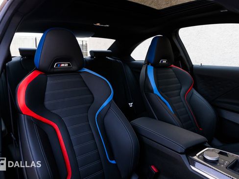 Used 2024 BMW M2 image 38