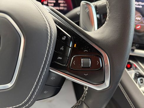 Used 2021 Chevrolet Corvette Stingray Premium Cpe w/ Z51 Performance Package image 16