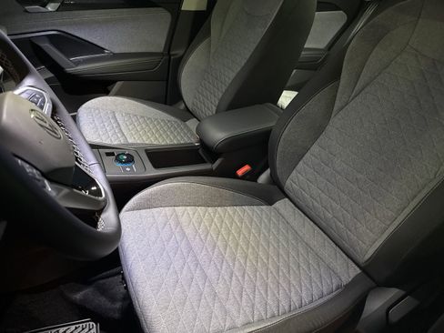 New 2025 Volkswagen Tiguan S image 12