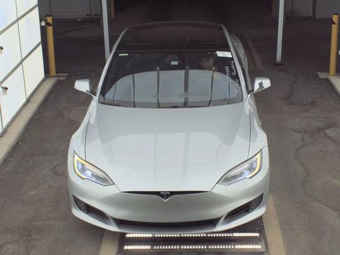Used 2016 Tesla Model S 75 image 2