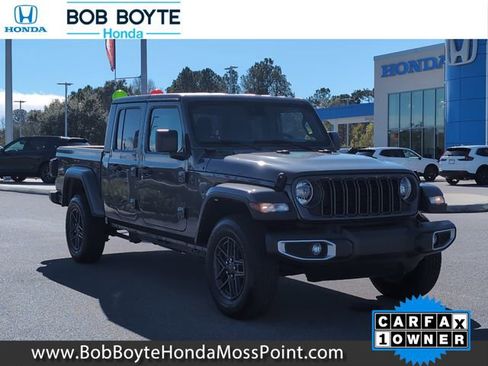 Used 2024 Jeep Gladiator Sport image 1