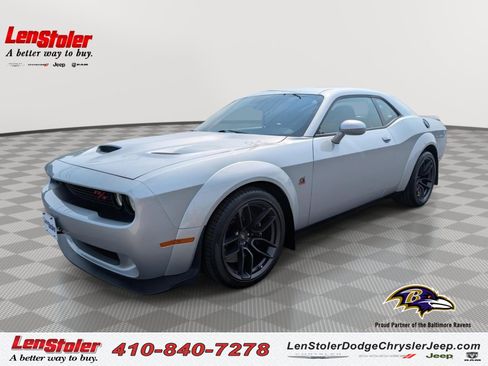 Used 2021 Dodge Challenger R/T Scat Pack RWD image 1