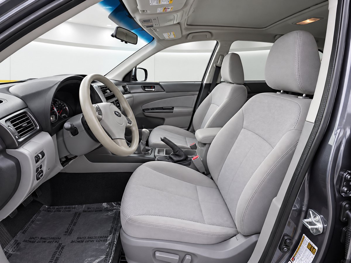 Used 2013 Subaru Forester 2.5X Premium AWD/4WD image 13