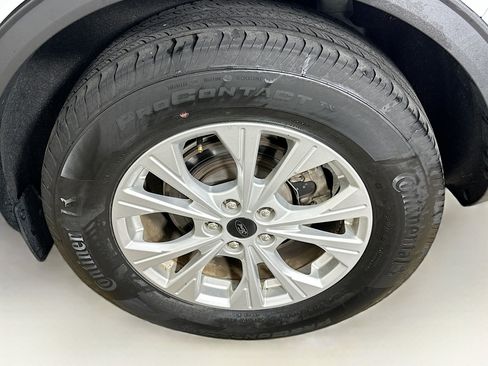 Used 2023 Ford Escape Active image 11