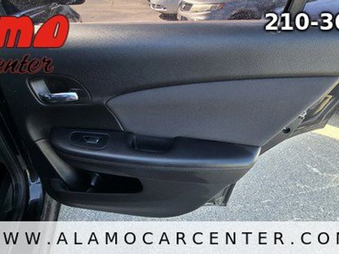 Used 2013 Chrysler 200 Touring image 23