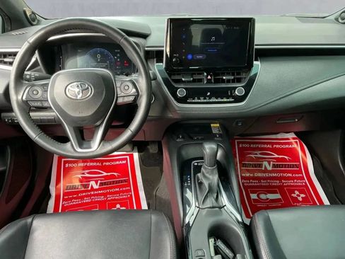Used 2024 Toyota Corolla XSE image 15